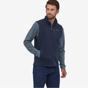 Patagonia Men's Navy Blue Vest